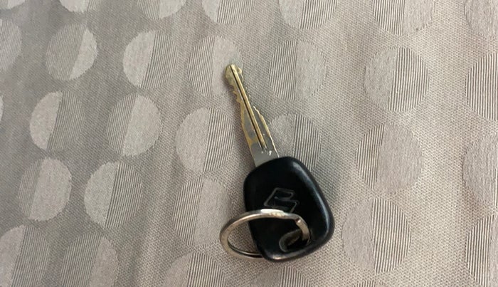 2016 Maruti Celerio VXI, Petrol, Manual, 85,610 km, Key Close Up