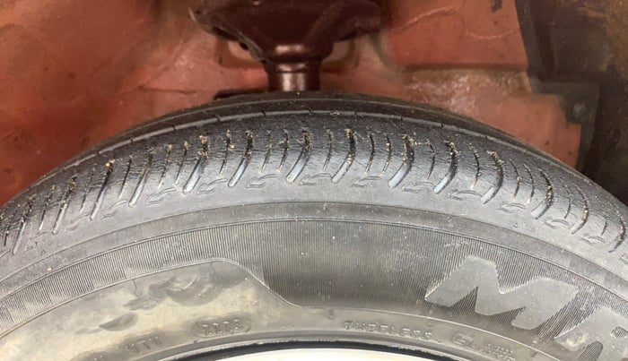 2016 Maruti Celerio VXI, Petrol, Manual, 85,610 km, Right Front Tyre Tread