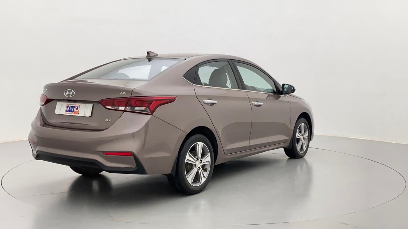2017 Hyundai Verna 1.6 SX VTVT AT (O), Petrol, Automatic, 42,005 km, Right Back Diagonal