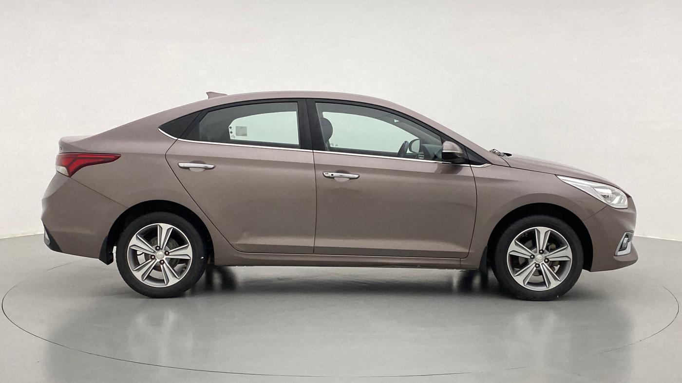 2017 Hyundai Verna 1.6 SX VTVT AT (O), Petrol, Automatic, 42,005 km, Right Side View
