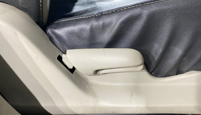 2014 Maruti Celerio VXI, Petrol, Manual, 82,299 km, Driver Side Adjustment Panel