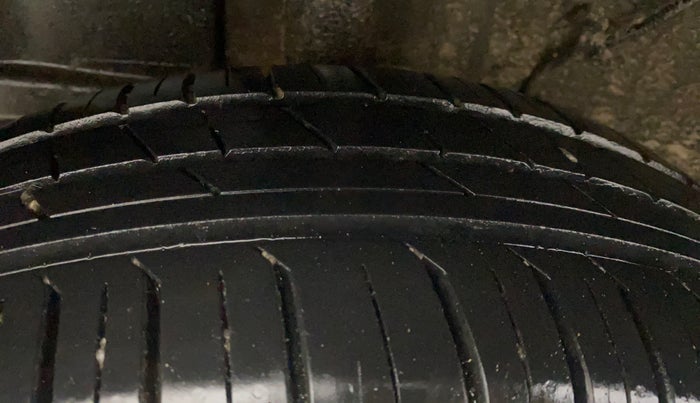 2024 Tata PUNCH ACCOMPLISHED MT, Petrol, Manual, 13,603 km, Right Rear Tyre Tread