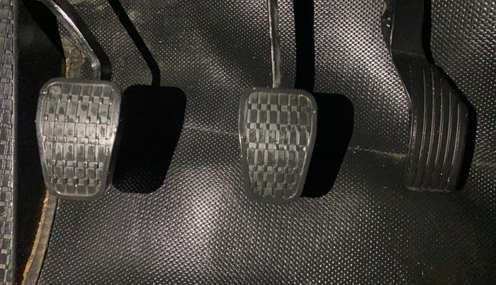 2024 Tata PUNCH ACCOMPLISHED MT, Petrol, Manual, 13,603 km, Pedals