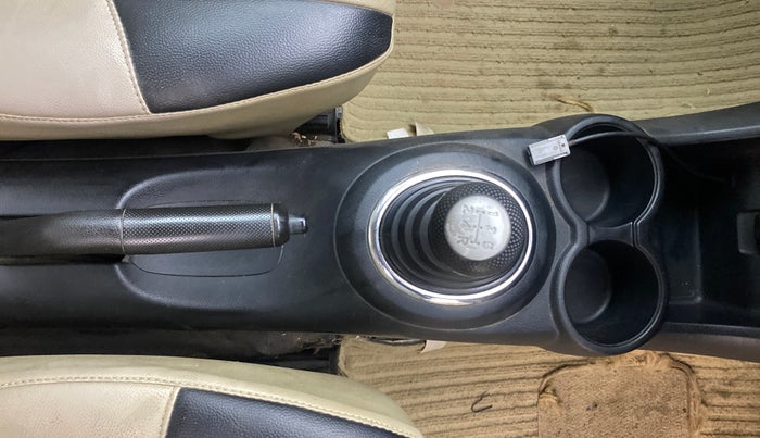 2014 Honda Amaze 1.2L I-VTEC S, Petrol, Manual, 83,704 km, Gear Lever