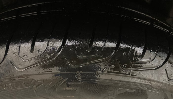 2014 Honda Amaze 1.2L I-VTEC S, Petrol, Manual, 83,704 km, Right Rear Tyre Tread