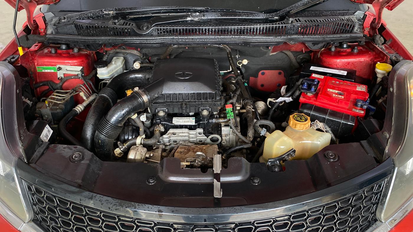2019 Tata NEXON XZA PLUS PETROL, Petrol, Automatic, 34,173 km, Engine View