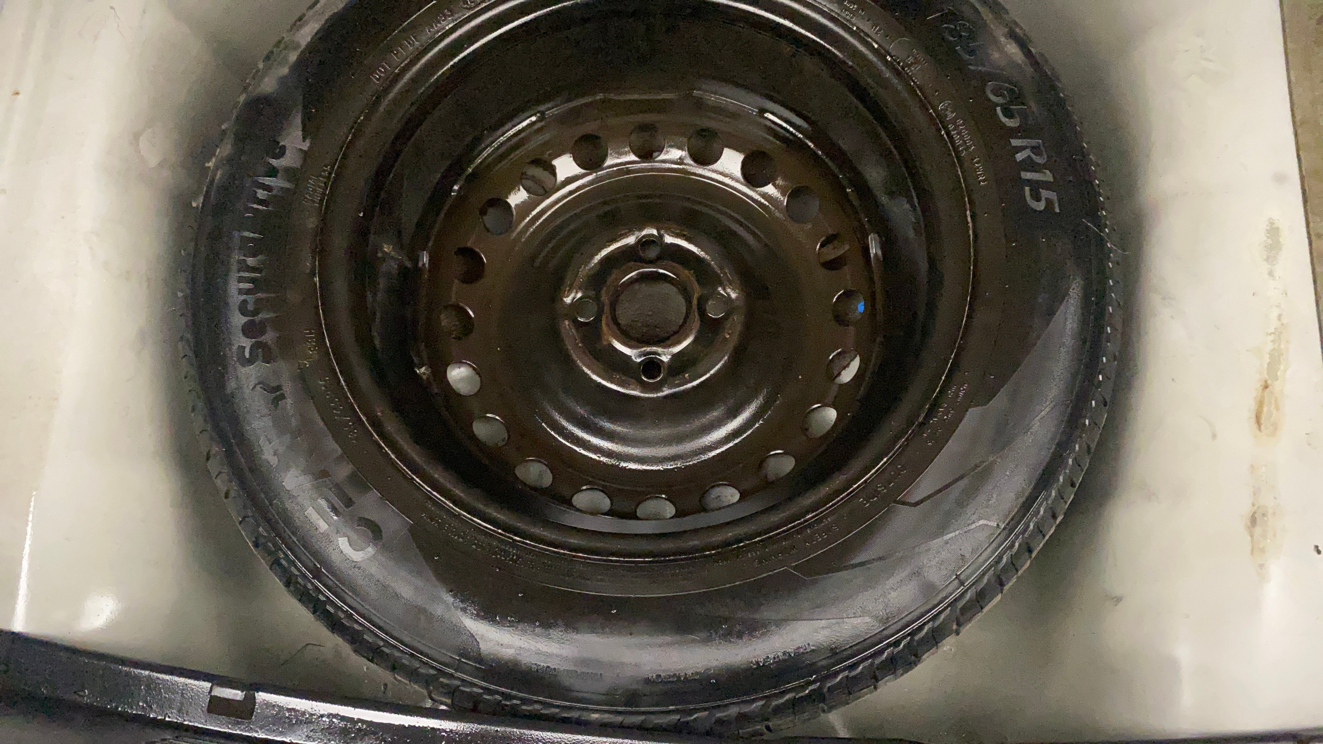 camera-Spare-Tyre