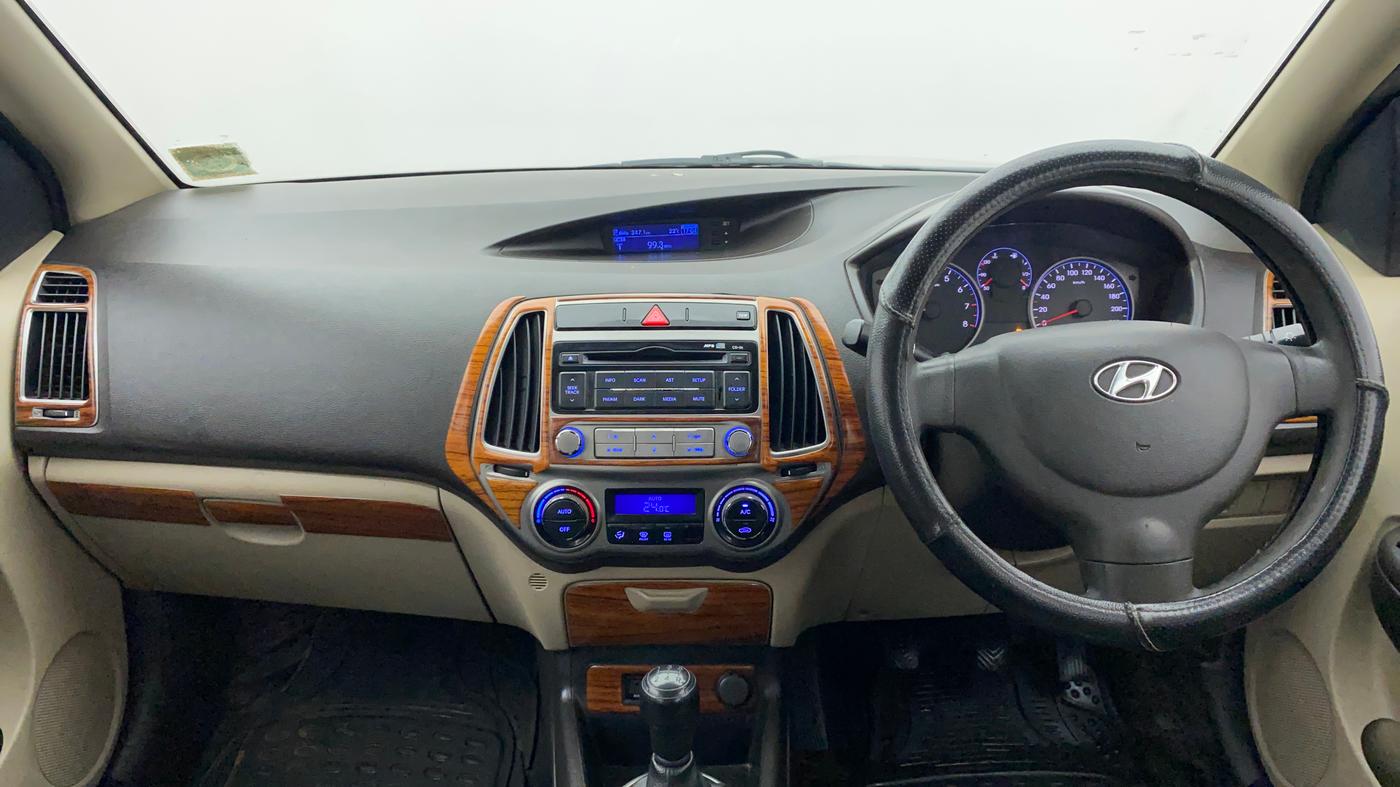 2013 Hyundai i20 MAGNA (O) 1.2, Petrol, Manual, 84,998 km, Dashboard