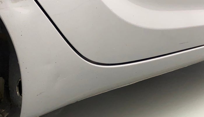 2013 Hyundai i20 MAGNA (O) 1.2, Petrol, Manual, 84,998 km, Right running board - Minor scratches