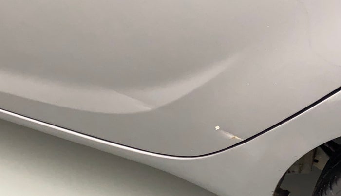 2013 Hyundai i20 MAGNA (O) 1.2, Petrol, Manual, 84,998 km, Rear left door - Slightly dented