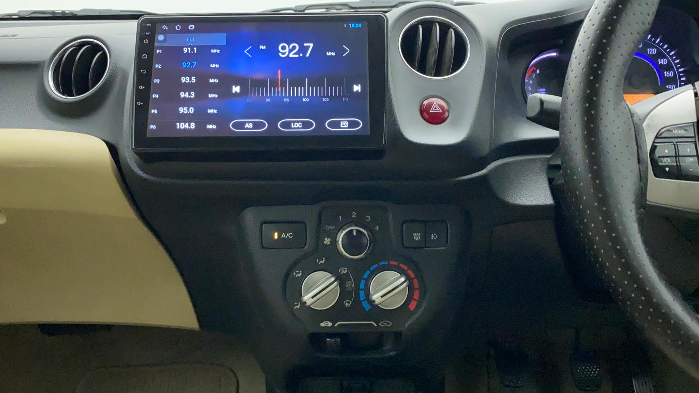 2015 Honda Brio VX MT, Petrol, Manual, 71,660 km, Air Conditioner
