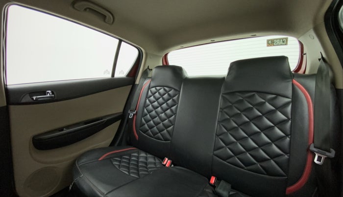 2012 Hyundai i20 MAGNA (O) 1.2, Petrol, Manual, 42,545 km, Right Side Rear Door Cabin