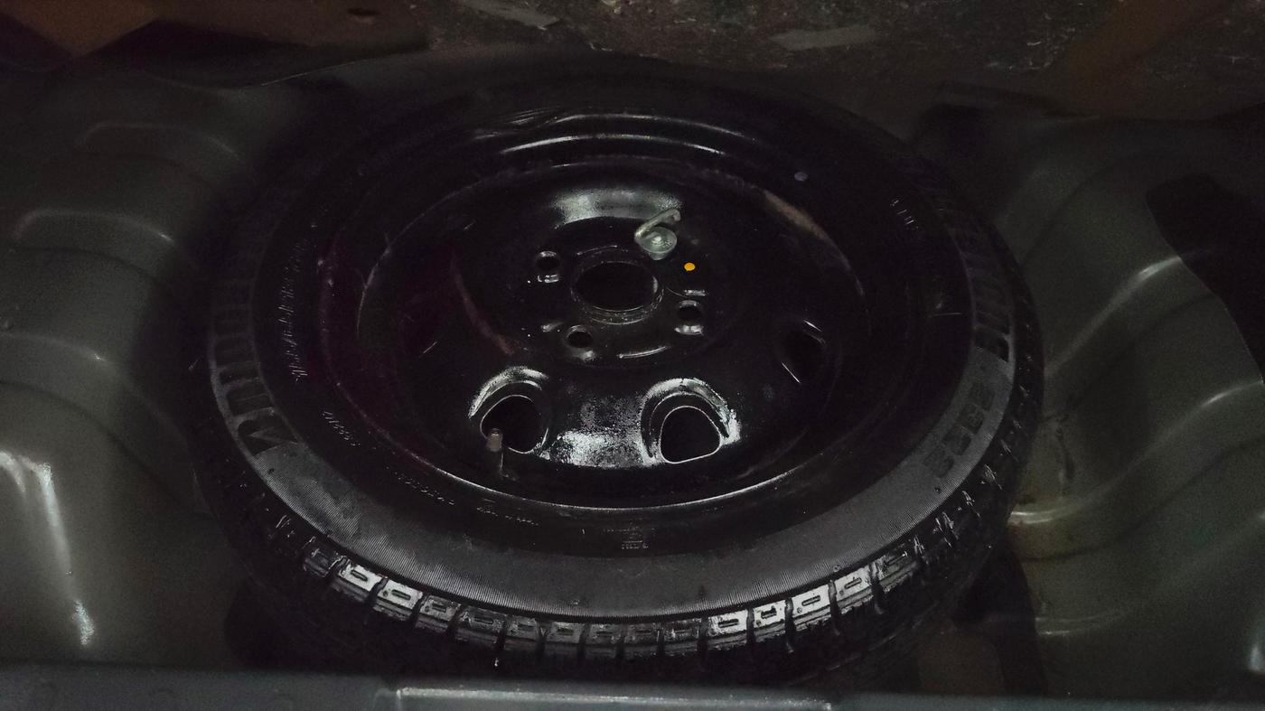 2015 Maruti Alto K10 VXI AMT, Petrol, Automatic, 25,737 km, Spare Tyre