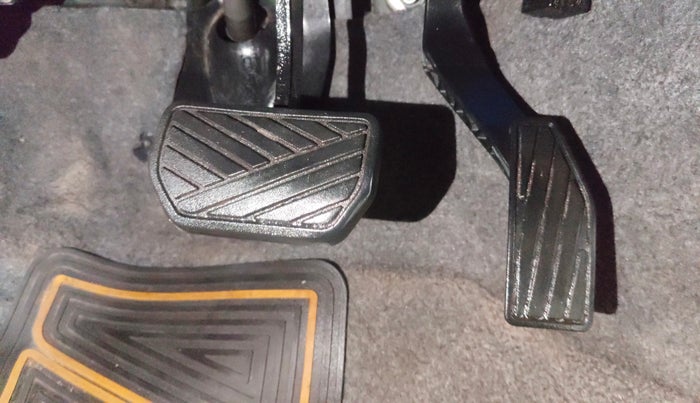 2015 Maruti Alto K10 VXI AMT, Petrol, Automatic, 25,719 km, Pedals