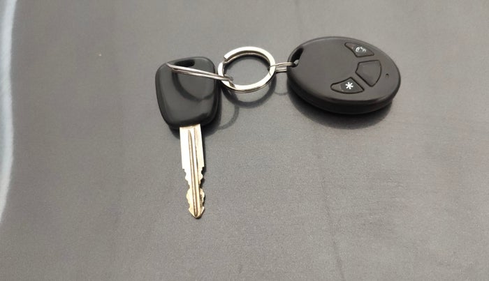 2015 Maruti Alto K10 VXI AMT, Petrol, Automatic, 25,719 km, Key Close Up