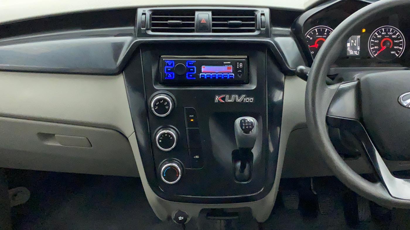 2017 Mahindra Kuv100 K4 6 STR, Petrol, Manual, 56,780 km, Air Conditioner