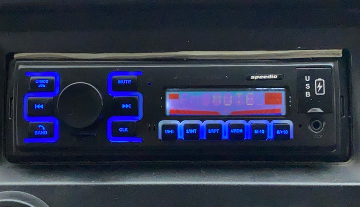 2017 Mahindra Kuv100 K4 6 STR, Petrol, Manual, 56,780 km, Infotainment System