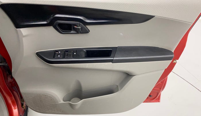 2017 Mahindra Kuv100 K4 6 STR, Petrol, Manual, 56,780 km, Driver Side Door Panels Control