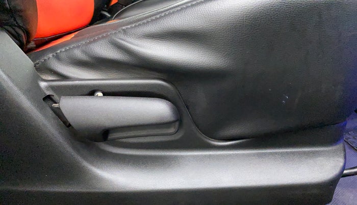 2017 Maruti Swift VXI OPT, Petrol, Manual, 7,359 km, Driver Side Adjustment Panel