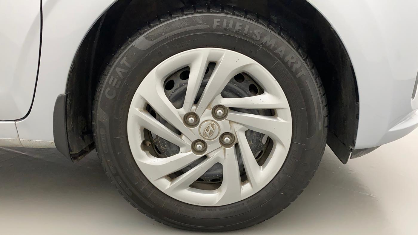 2021 Hyundai AURA S 1.2 CNG, CNG, Manual, 27,193 km, Right Front Wheel