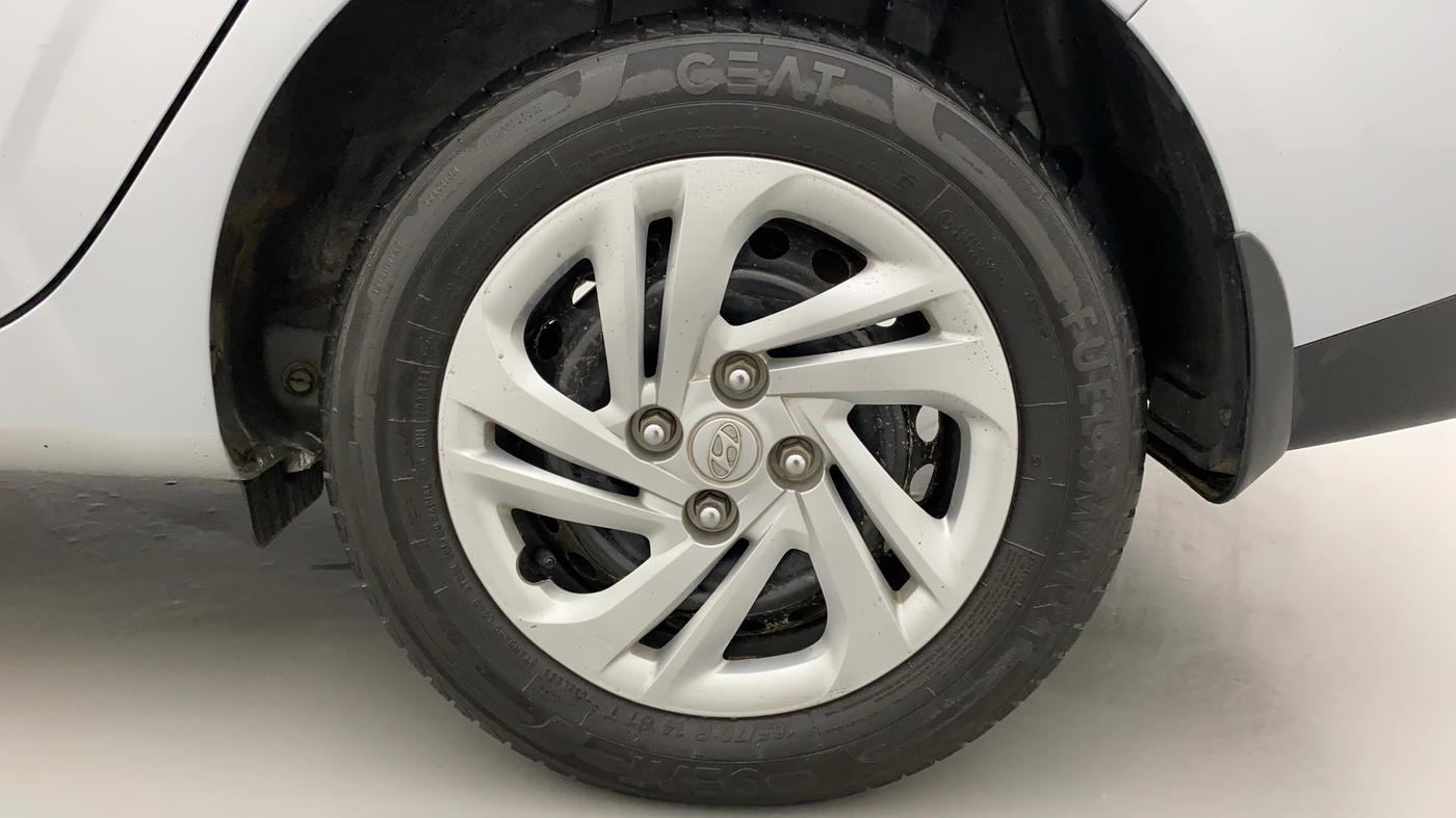 2021 Hyundai AURA S 1.2 CNG, CNG, Manual, 27,193 km, Left Rear Wheel