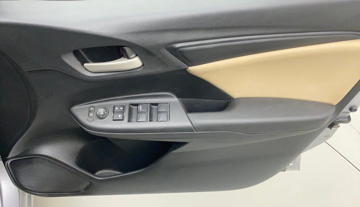2019 Honda Jazz 1.2L I-VTEC V, Petrol, Manual, 35,970 km, Driver Side Door Panels Control