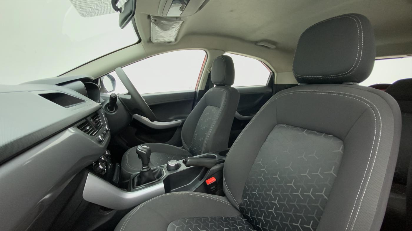 2021 Tata NEXON XM DIESEL, Diesel, Manual, 32,728 km, Right Side Front Door Cabin