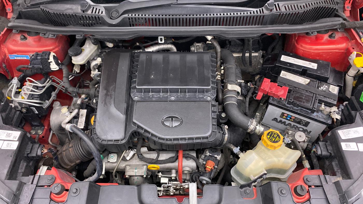 2021 Tata NEXON XM DIESEL, Diesel, Manual, 32,728 km, Open Bonet