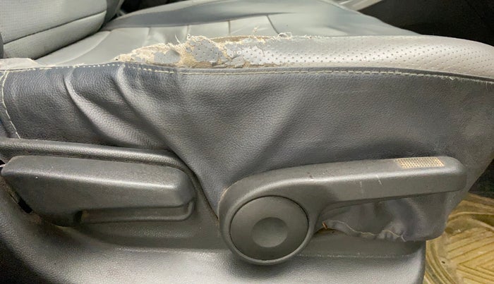 2012 Maruti Ritz ZXI, Petrol, Manual, 61,803 km, Driver Side Adjustment Panel