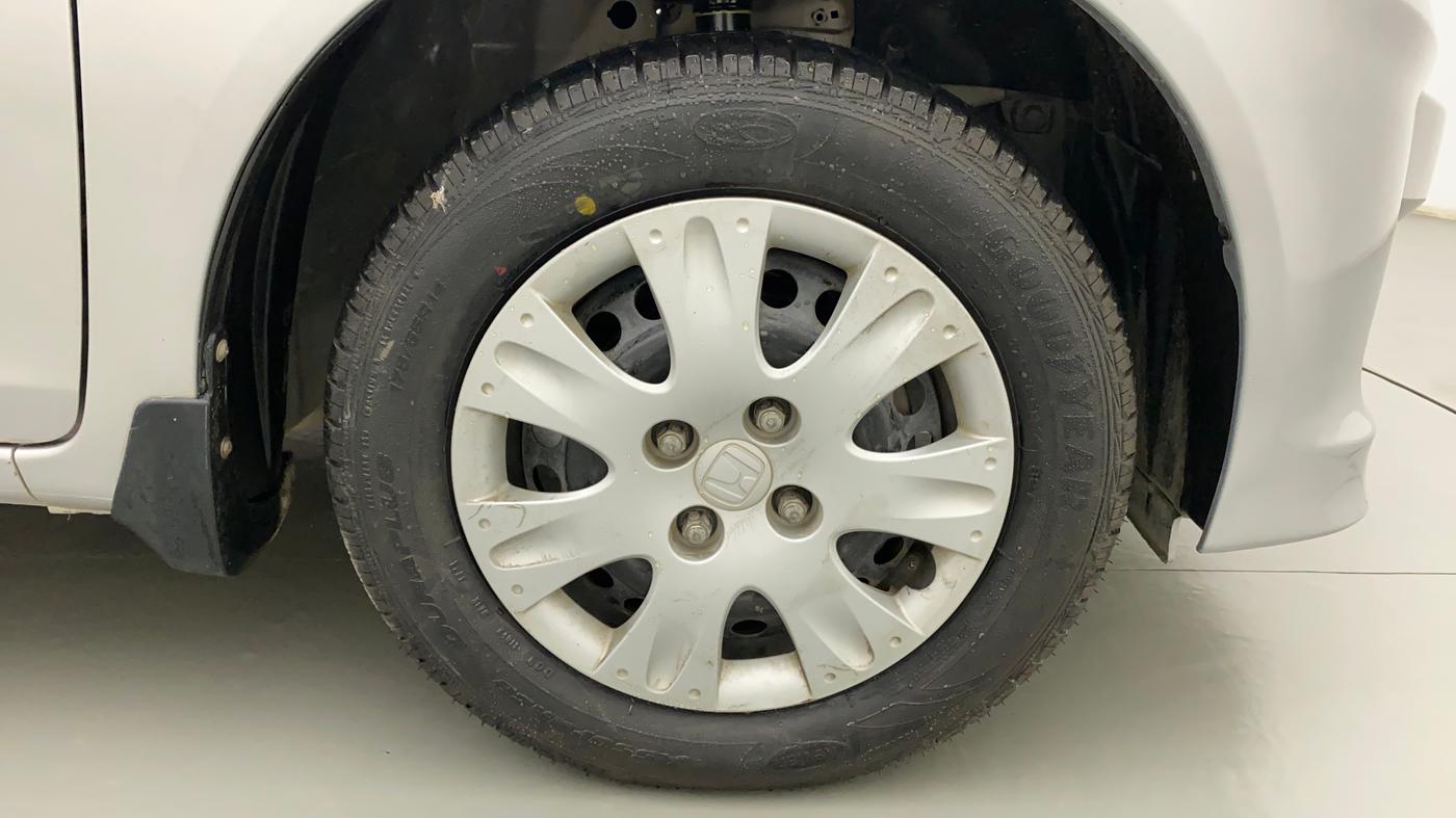 2013 Honda Amaze 1.2L I-VTEC S, Petrol, Manual, 51,767 km, Right Front Wheel