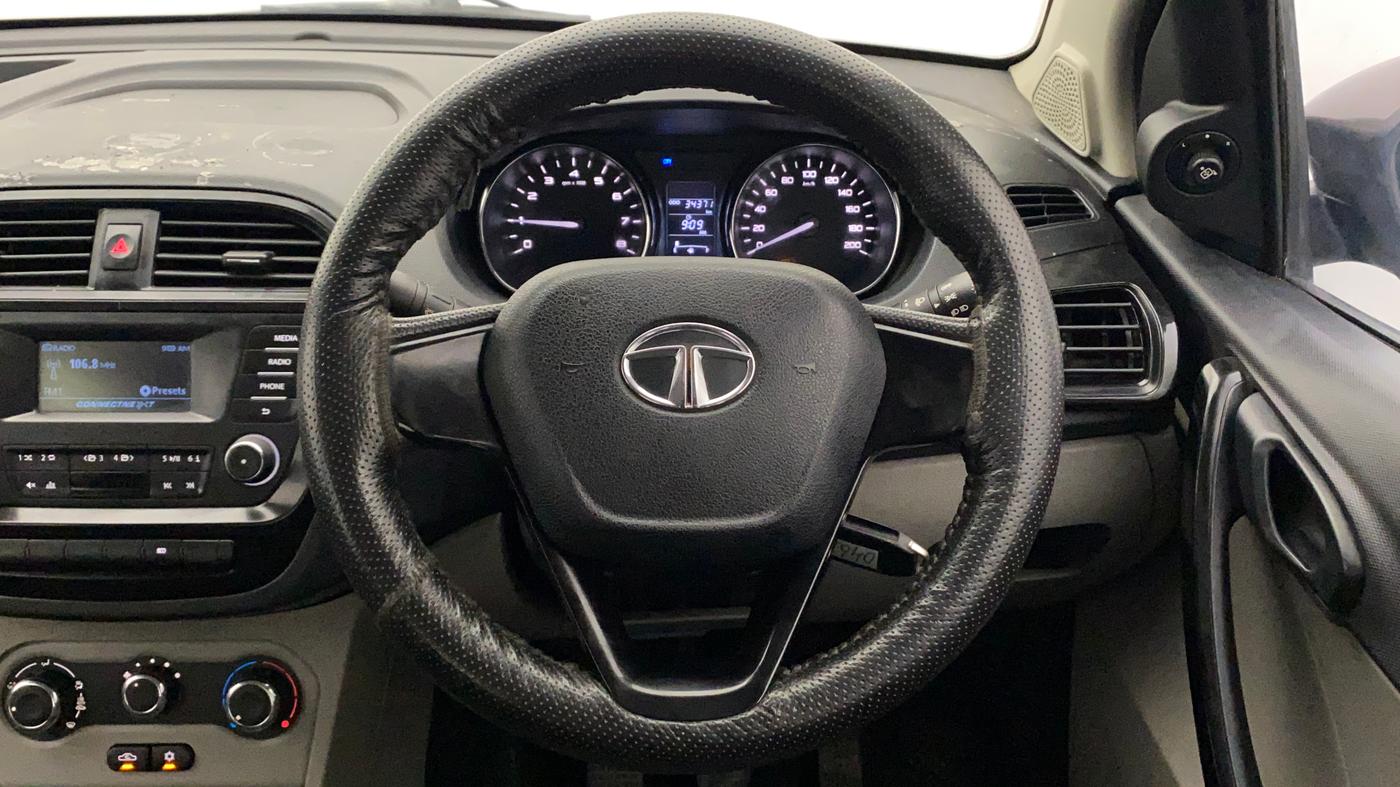 2019 Tata Tiago XT PETROL, Petrol, Manual, 34,371 km, Steering Wheel Close Up