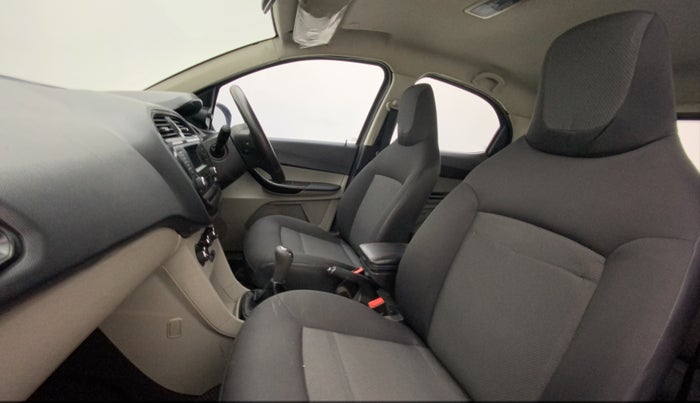 2019 Tata Tiago XT PETROL, Petrol, Manual, 34,371 km, Right Side Front Door Cabin