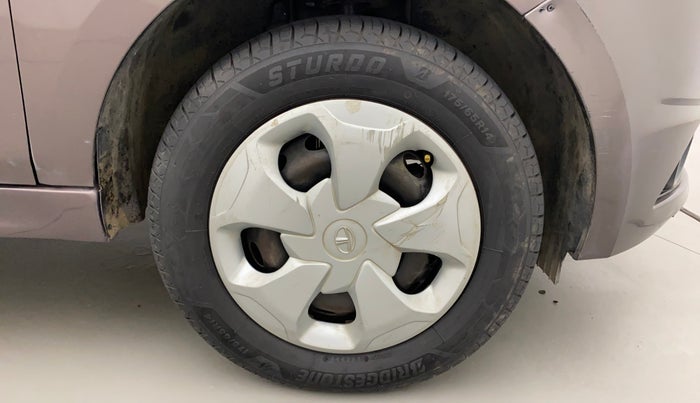 2019 Tata Tiago XT PETROL, Petrol, Manual, 34,371 km, Right Front Wheel