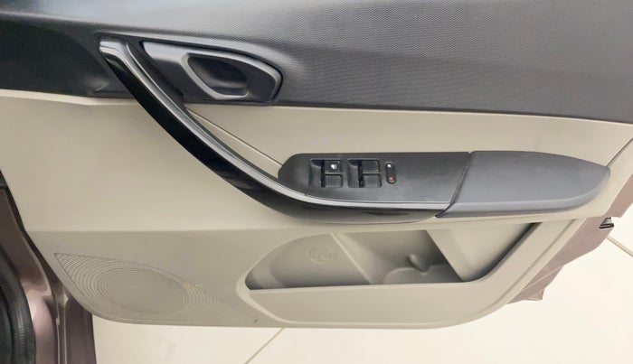 2019 Tata Tiago XT PETROL, Petrol, Manual, 34,371 km, Driver Side Door Panels Control