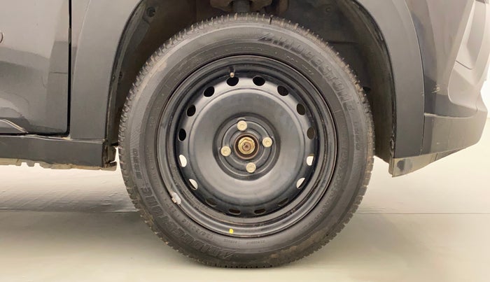 2017 Mahindra KUV 100 NXT K6+ P 6 STR, Petrol, Manual, 32,747 km, Right Front Wheel