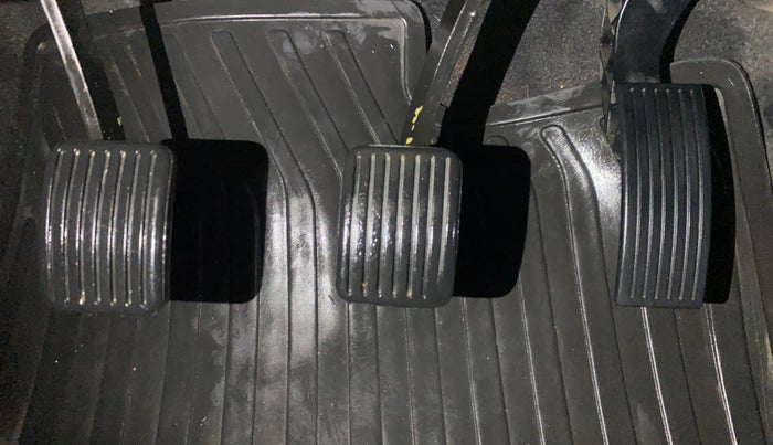 2019 Hyundai NEW SANTRO MAGNA, Petrol, Manual, 82,434 km, Pedals