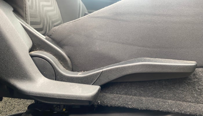 2023 Maruti Swift ZXI PLUS AMT, Petrol, Automatic, 31,370 km, Driver Side Adjustment Panel