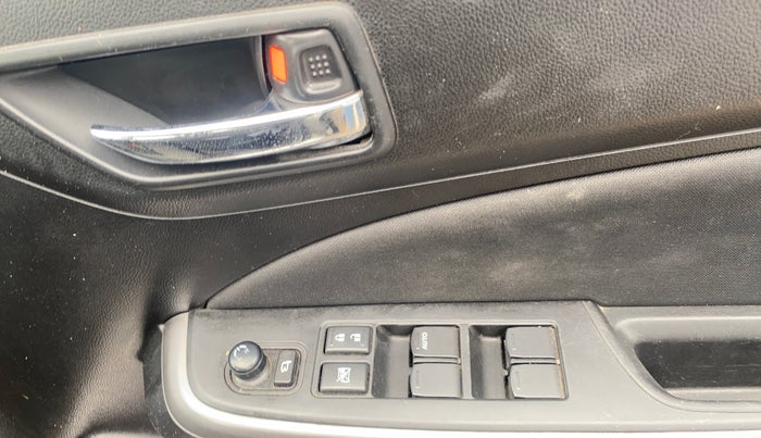 2023 Maruti Swift ZXI PLUS AMT, Petrol, Automatic, 31,370 km, Driver Side Door Panels Control