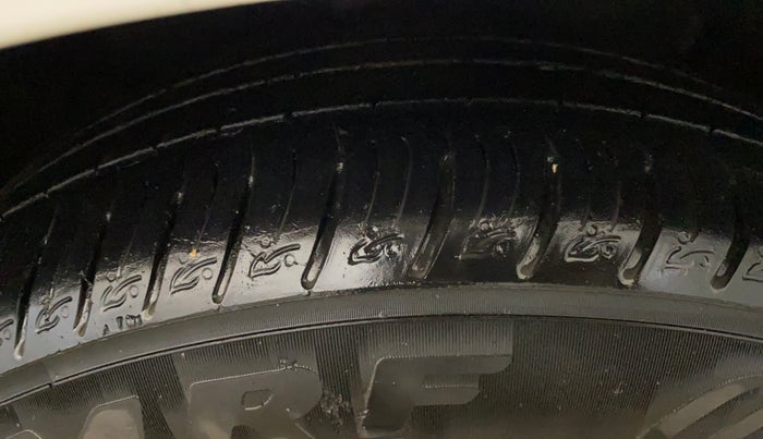 2019 Honda Civic 1.8L I-VTEC V CVT, Petrol, Automatic, 72,444 km, Right Front Tyre Tread