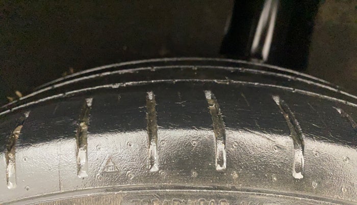 2019 Maruti Baleno ZETA PETROL 1.2, Petrol, Manual, 55,257 km, Left Rear Tyre Tread