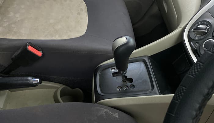2015 Maruti Celerio VXI AMT, Petrol, Automatic, 21,174 km, Gear Lever