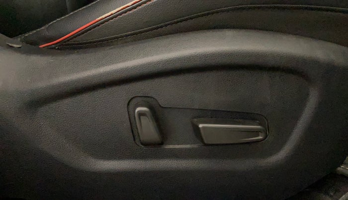 2020 Hyundai Creta SX (O) 1.4 TURBO DCT, Petrol, Automatic, 80,142 km, Driver Side Adjustment Panel