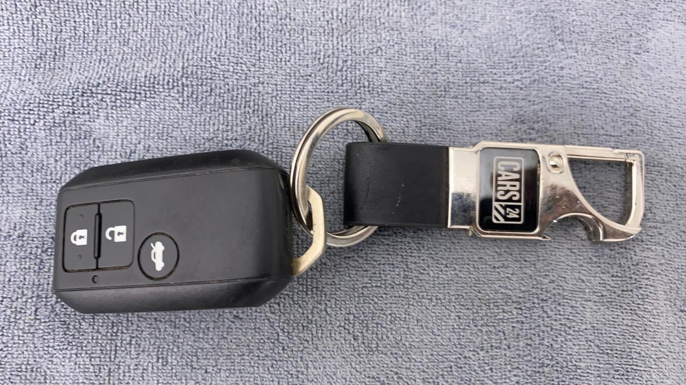 2021 Maruti Dzire ZXI Plus AMT, Petrol, Automatic, 20,250 km, Key Close Up