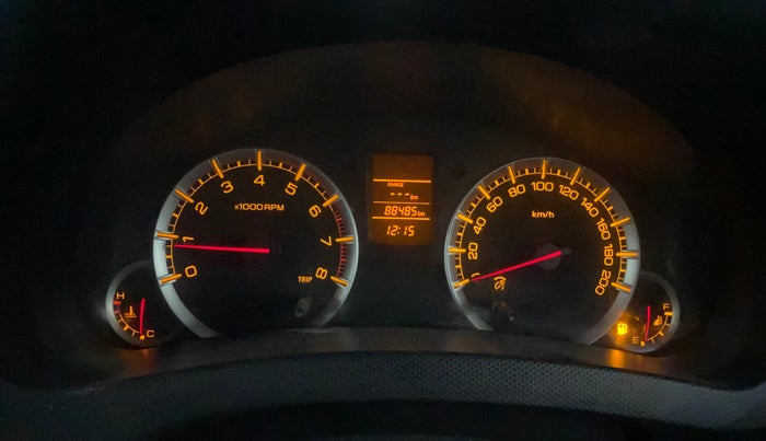 2015 Maruti Swift VXI, CNG, Manual, 88,485 km, Odometer Image