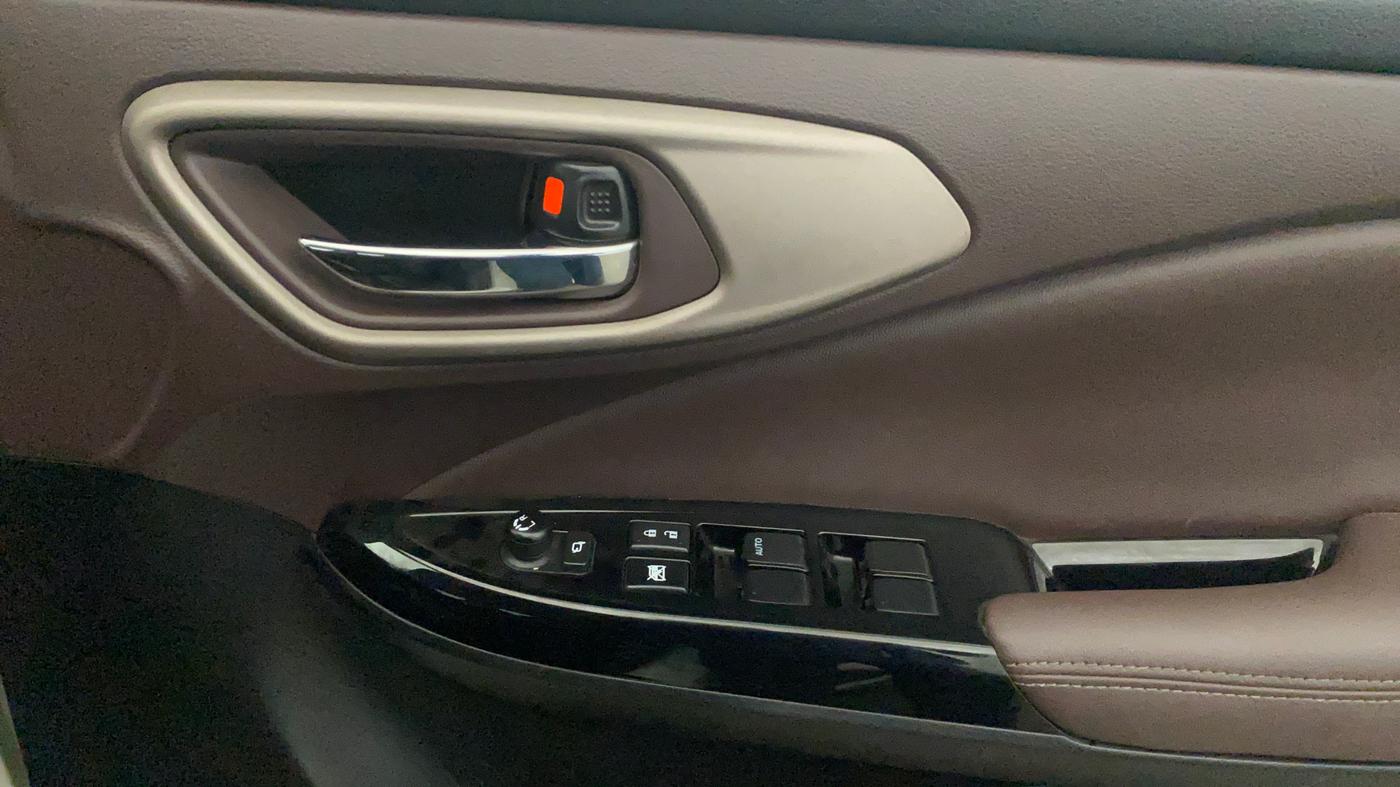 2025 Maruti FRONX ZETA 1.0 TURBO MT, Petrol, Manual, 7,925 km, Driver Side Door Panels Control