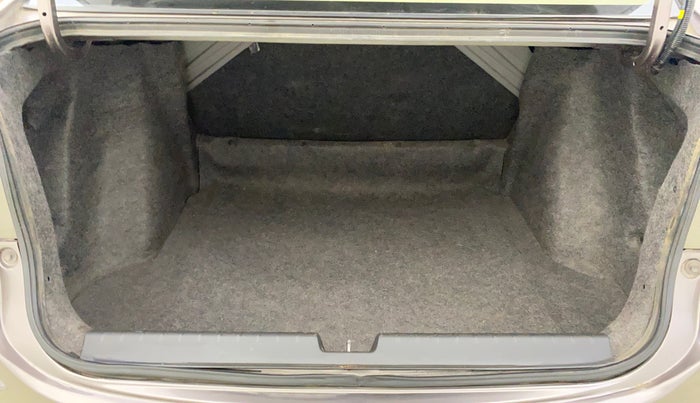 2015 Honda City 1.5L I-VTEC SV, Petrol, Manual, 72,066 km, Boot Inside