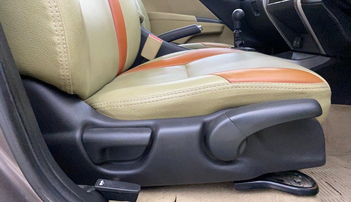 2015 Honda City 1.5L I-VTEC SV, Petrol, Manual, 72,066 km, Driver Side Adjustment Panel