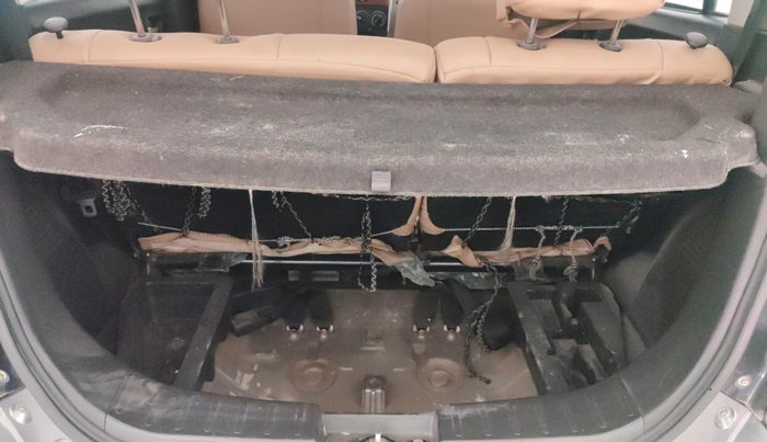 2013 Maruti Wagon R 1.0 VXI, Petrol, Manual, 64,513 km, Boot Inside