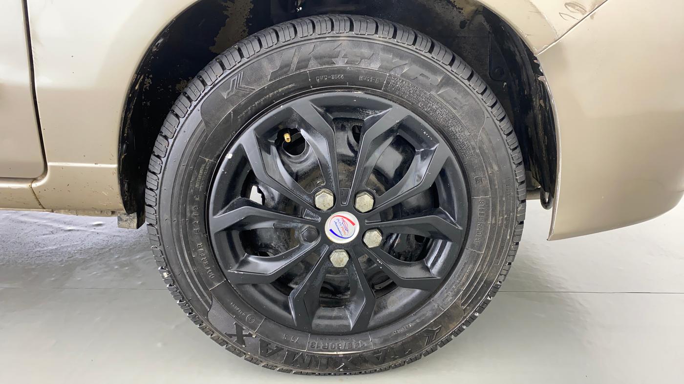 2012 Maruti Alto K10 VXI, Petrol, Manual, 49,715 km, Right Front Wheel