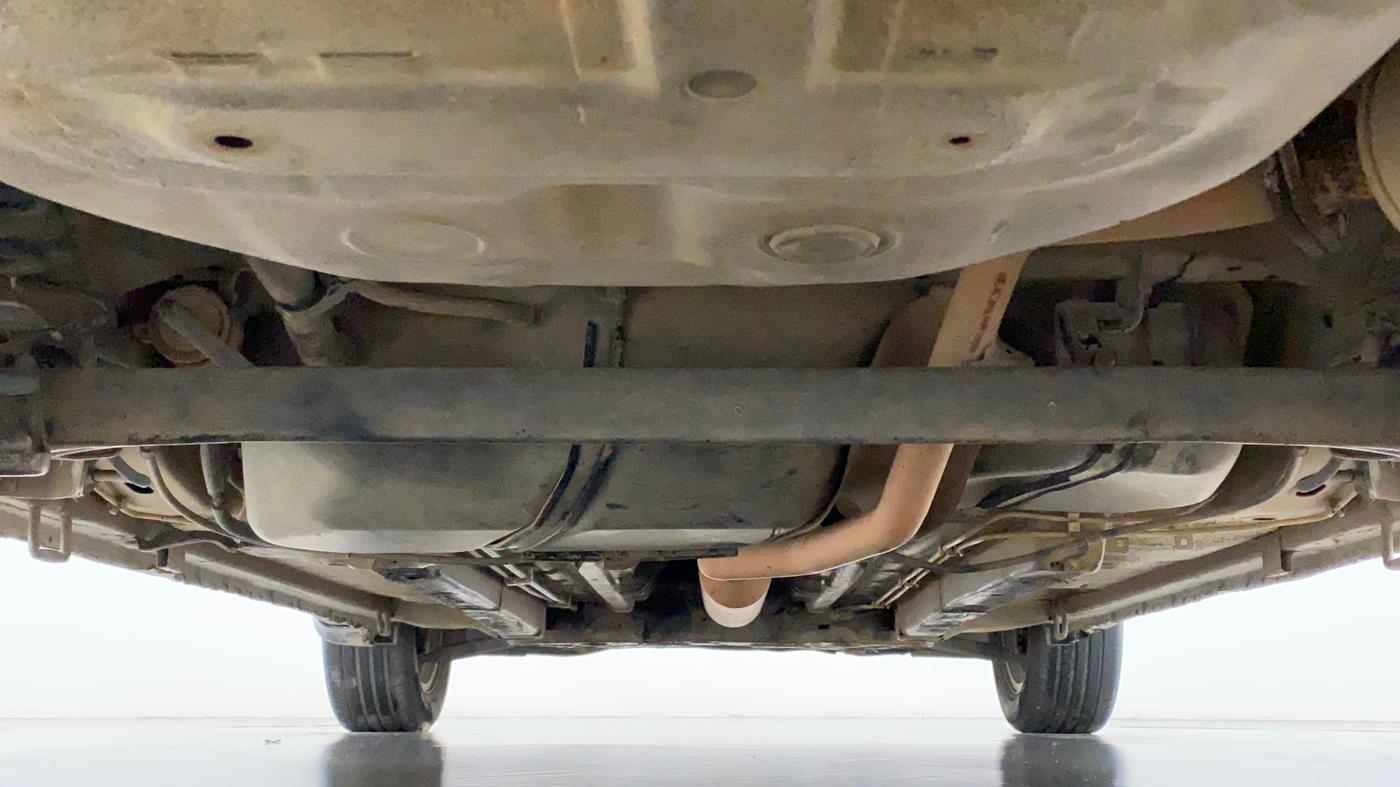 2015 Maruti Ciaz ZXI, Petrol, Manual, 97,889 km, Rear Underbody